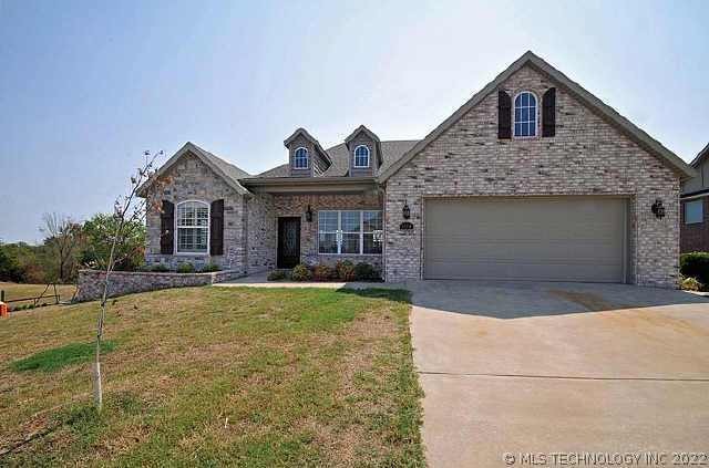 5519 Cooper Ct, Bartlesville, OK 74006 - photo 1