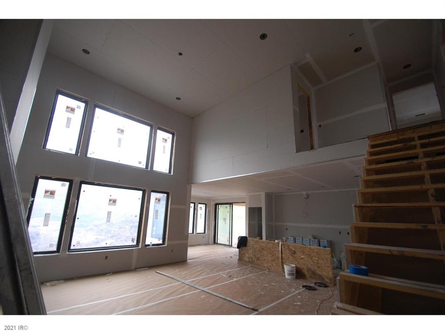 10300 Hidden Valley Dr, Jefferson, IA 50111 - photo 1