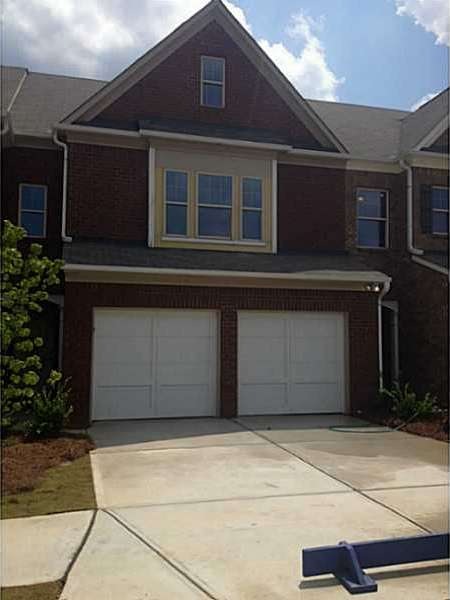 Exterior Front. Lenox plan lot 532