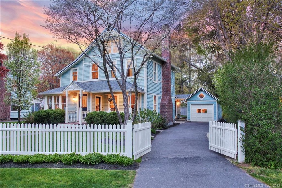 Renovated to perfection charm filled Farmhouse in 