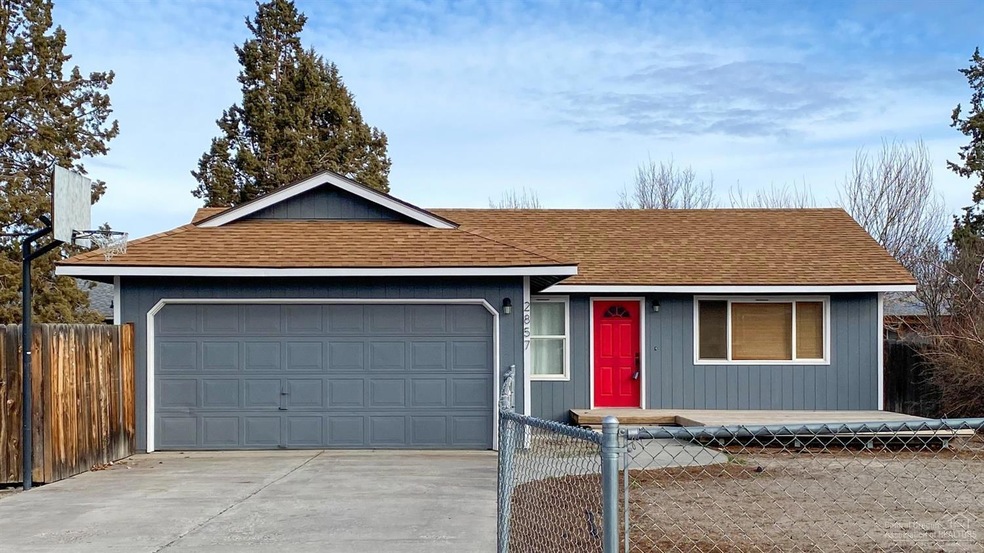 2857 SW Pumice Place, Redmond, OR 97756 - photo 1