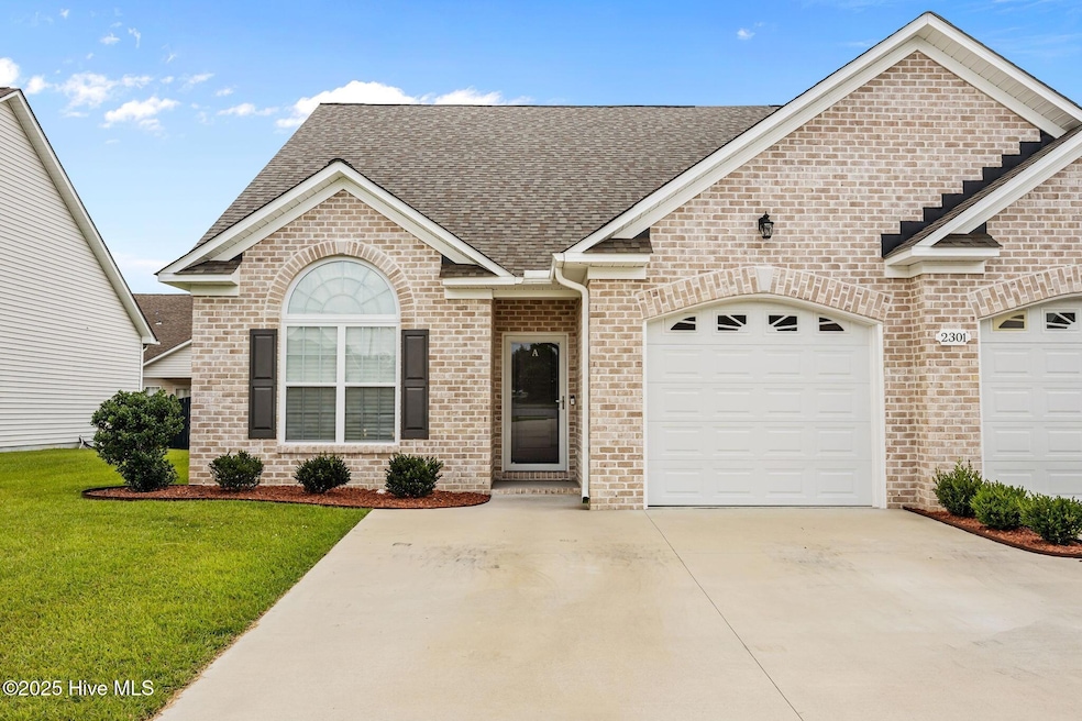 Pending $279,900 • Co-Listing Agent