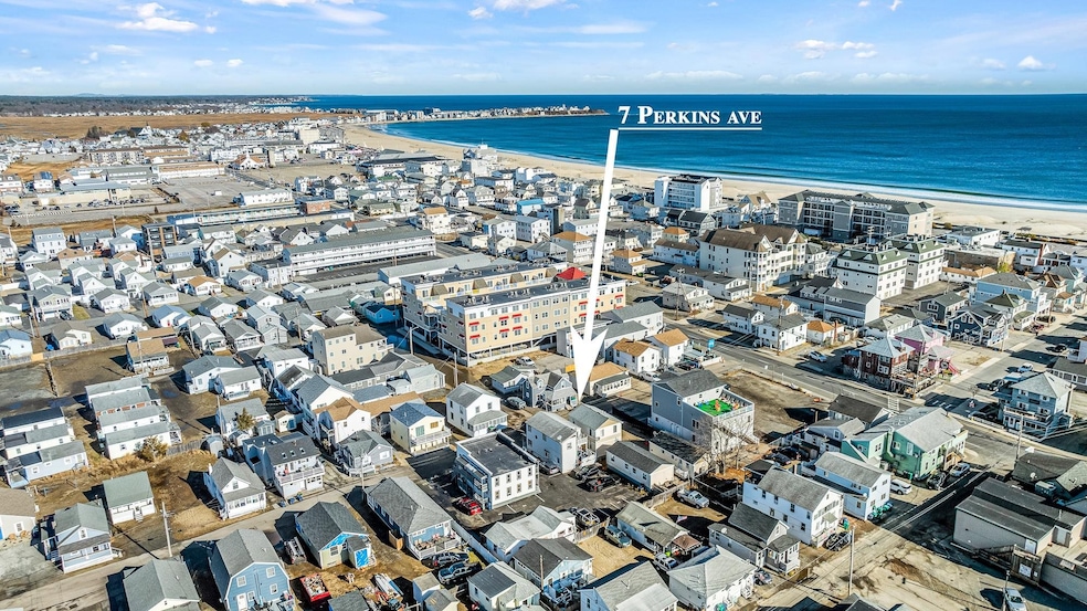 7 Perkins Ave unit A, Hampton, NH 03842 - photo 1