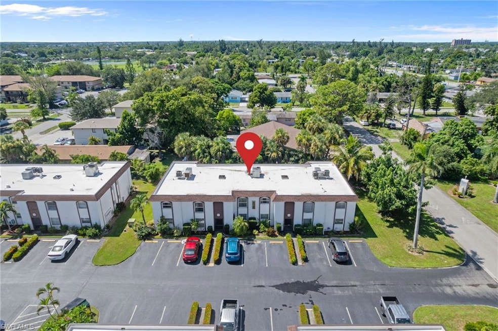 2828 Jackson St unit M5, Fort Myers, FL 33901 - photo 1