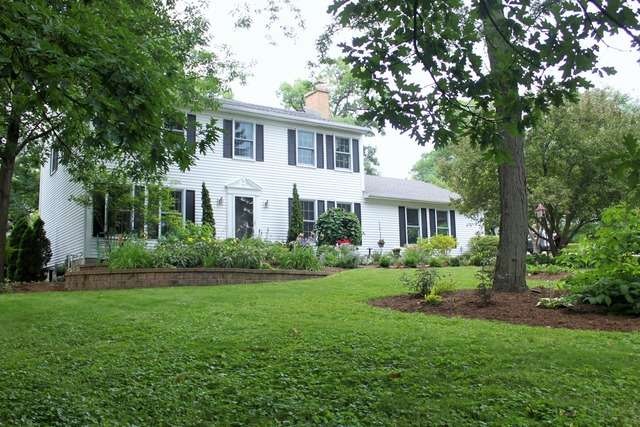 1313 Bluebell Ln, Batavia, IL 60510 - photo 1