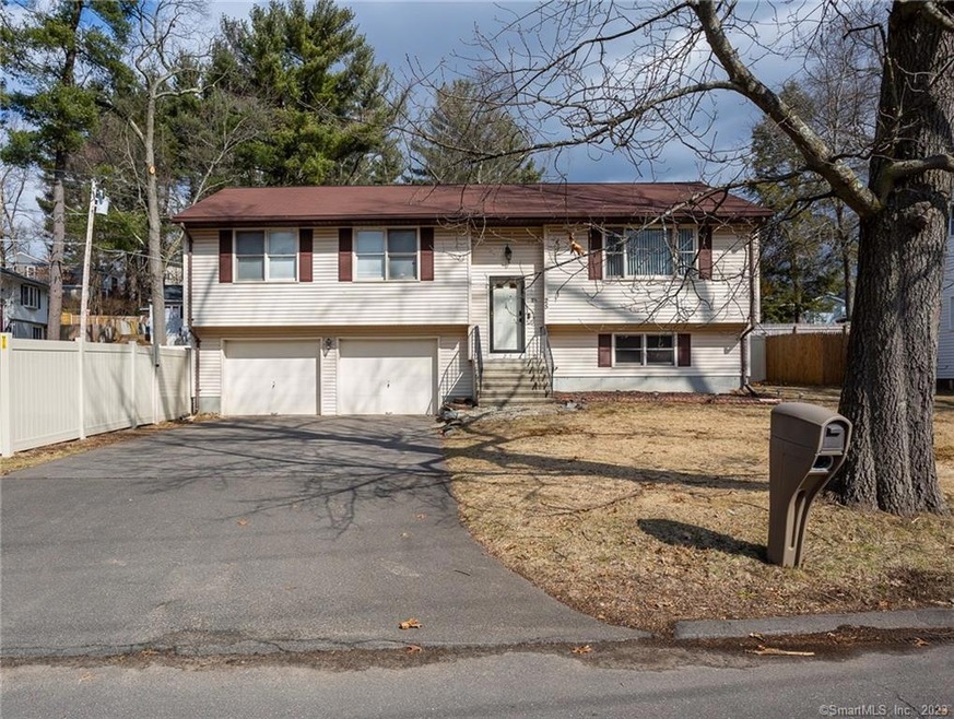 2 Bridges Rd, Enfield, CT 06082 - photo 1