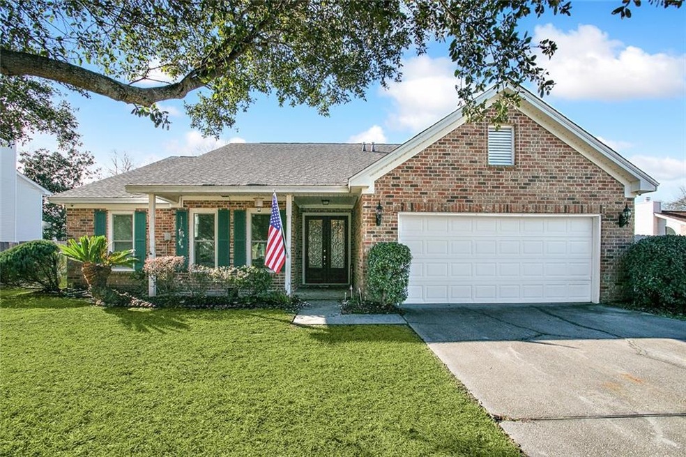 1915 Rosemeade Dr, Slidell, LA 70461 - photo 1