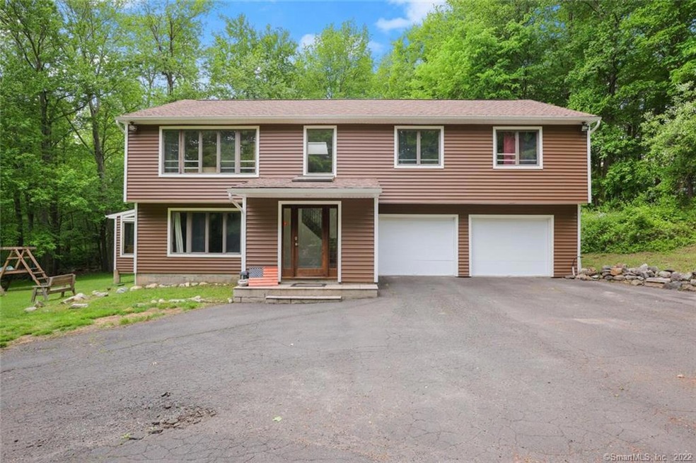2A Wheeler Dr, Danbury, CT 06811 - photo 1
