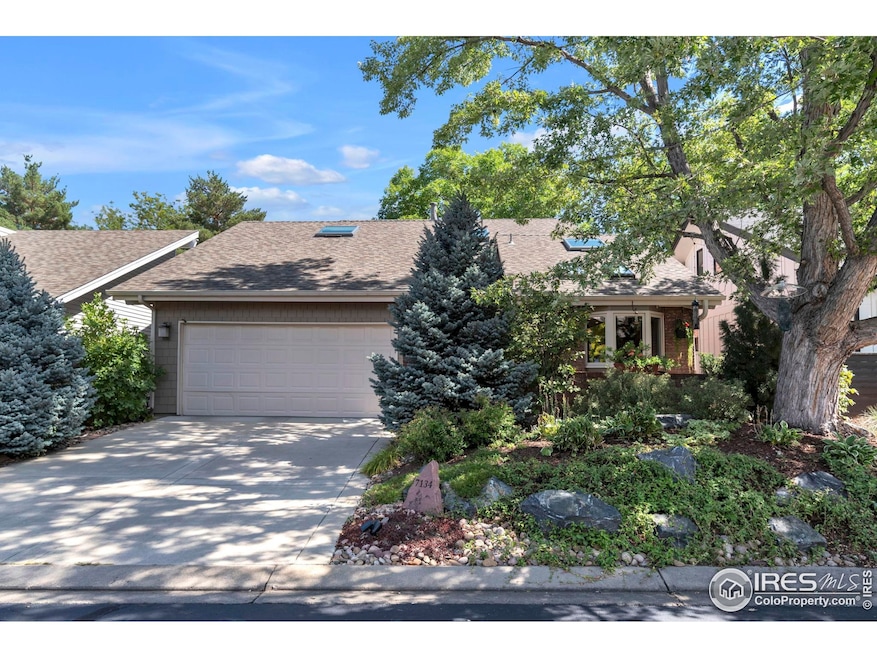 For Sale $1,295,000 • Co-Listing Agent