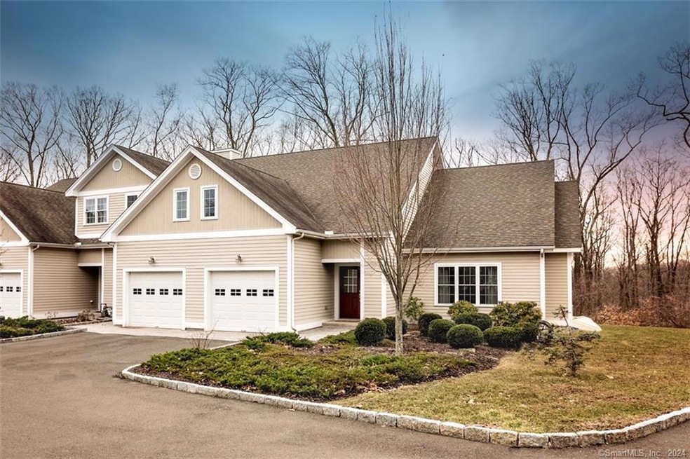 101 Church Rd unit 9, Southbury, CT 06488 - photo 1