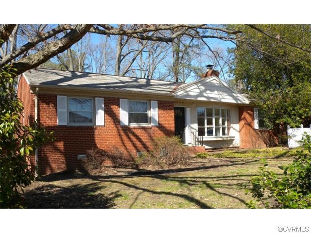 Welcome to beautiful 7510 Mayland Drive!