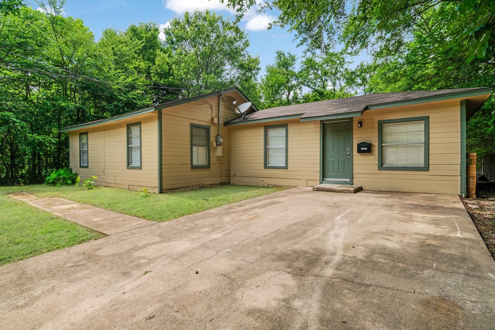 Under Contract $105,000 • Co-Listing Agent