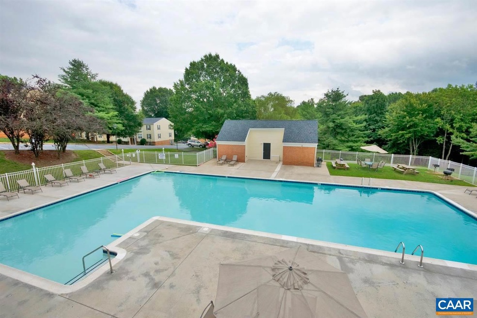 1221 Villa Ln unit F, Charlottesville, VA 22903 - photo 1