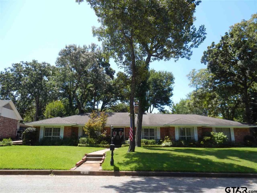 1411 Everglades Dr, Tyler, TX 75703 - photo 1