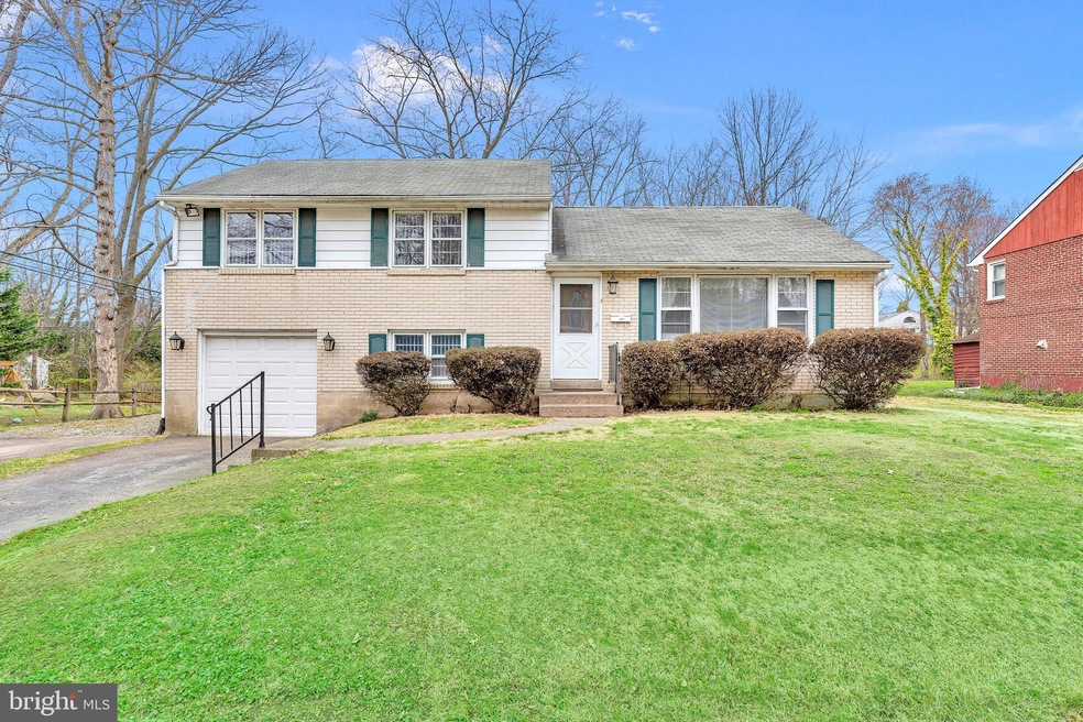 1203 Faun Rd, Wilmington, DE 19803 - photo 1