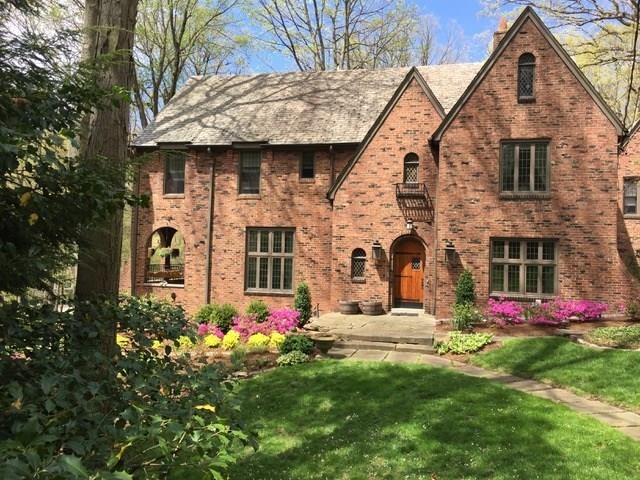 Stately Tutor in sought after close-in Fox Chapel 