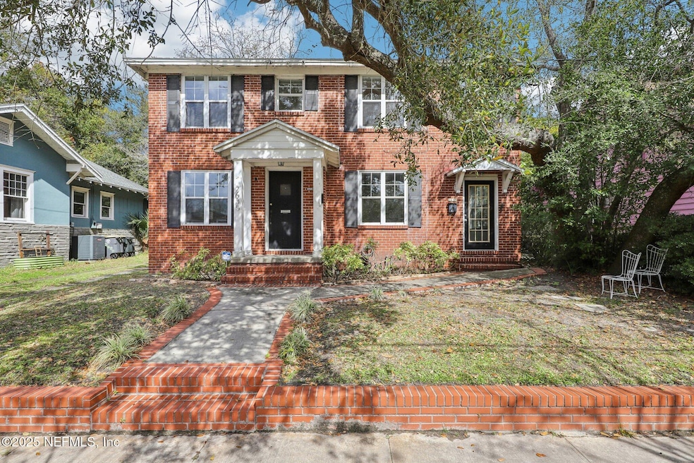 1-2633-2635 College St front