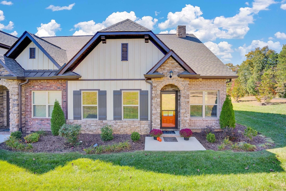34-E-Founding-Way-MLS-Photos-1