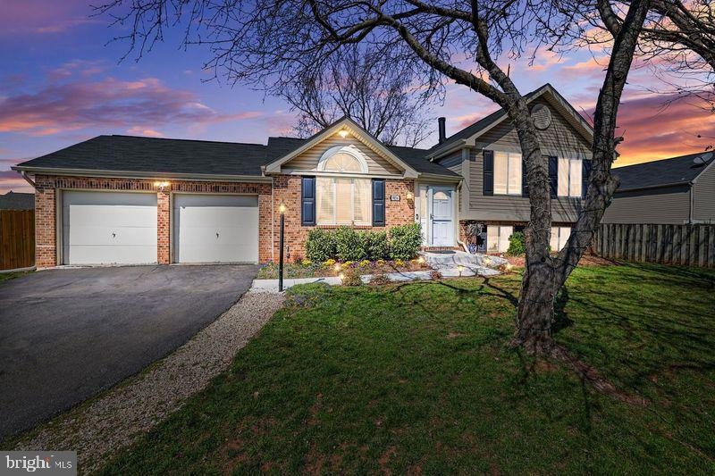 9856 Nimitz Ct, Manassas, VA 20109 - photo 1