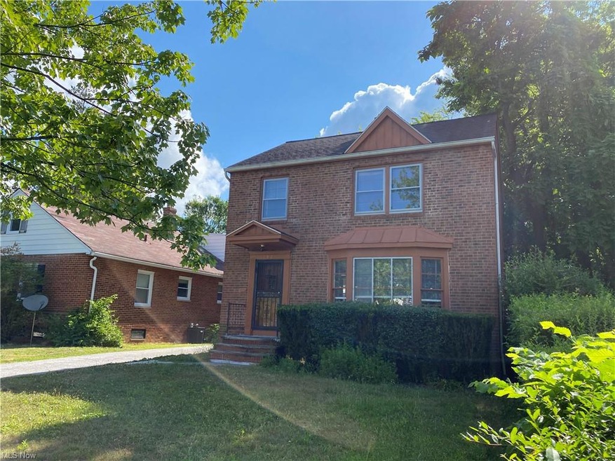 1929 Janette Ave, Cleveland Heights, OH 44118 - photo 1