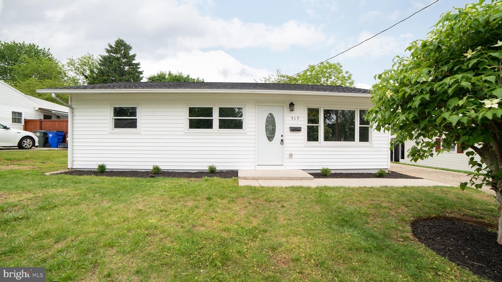 317 Queen St, Frederick, MD 21701 - photo 1