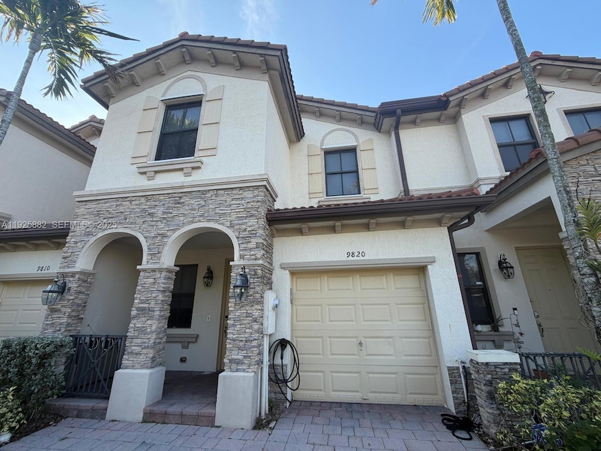 9820 NW 88th St, Doral, FL 33178 - photo 1