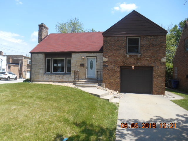 18325 Dundee Ave, Homewood, IL 60430 - photo 1