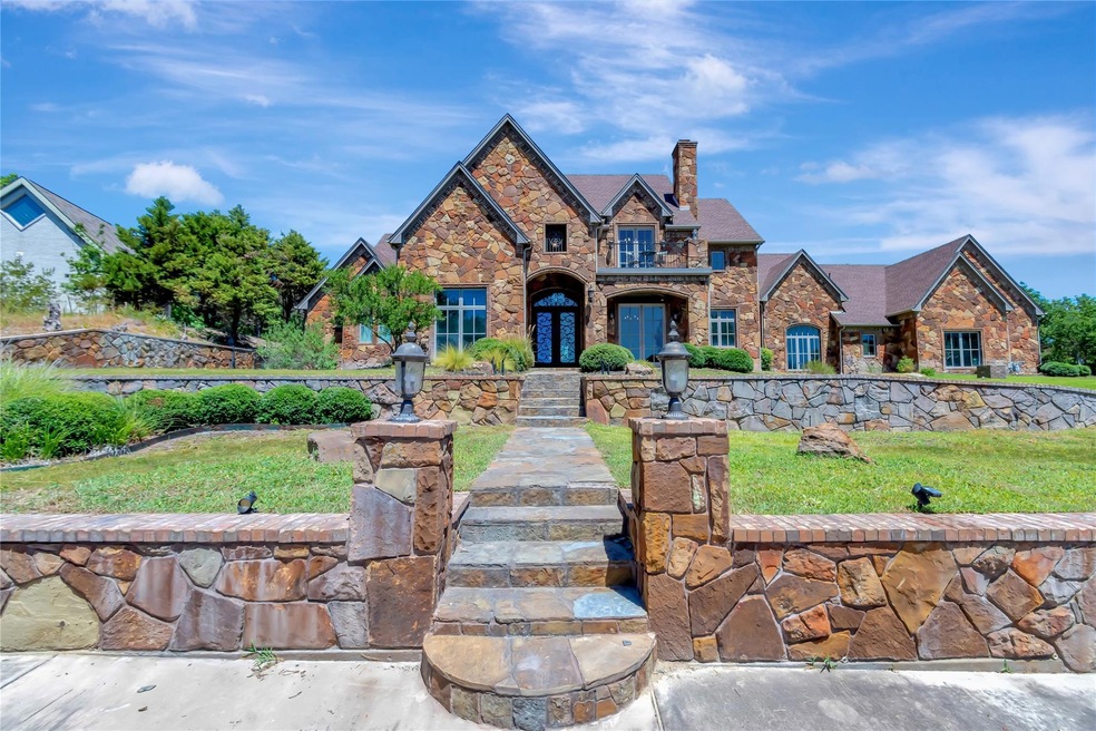 121 Silver Valley Ln, Fort Worth, TX 76108 - photo 1