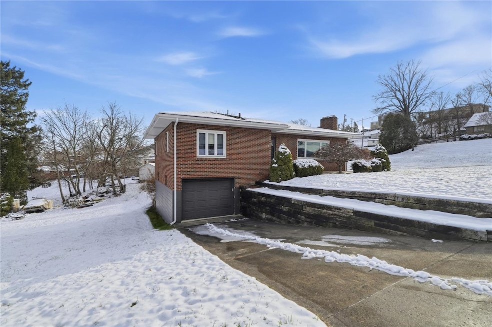 1310 Allen Ave, Monessen, PA 15062 - photo 1