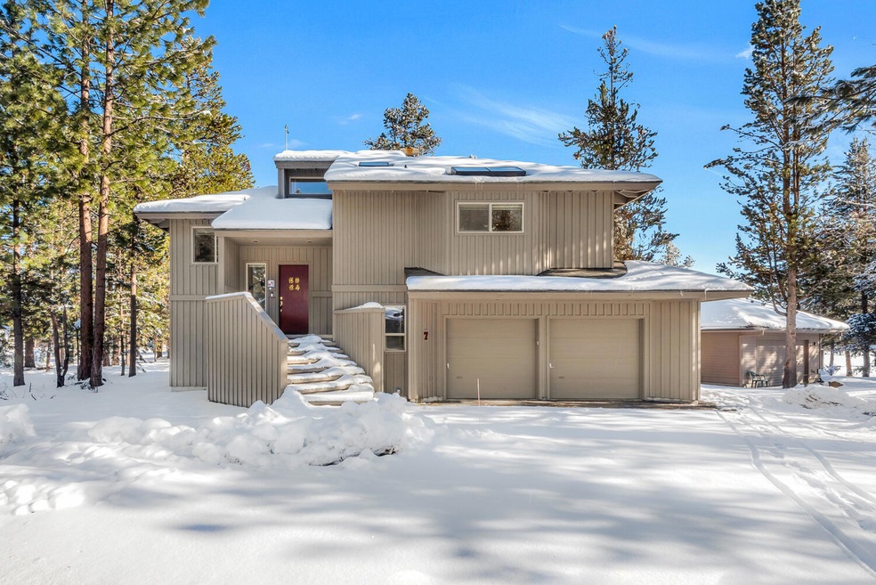 17785 Topflite Ln, Sunriver, OR 97707 - photo 1