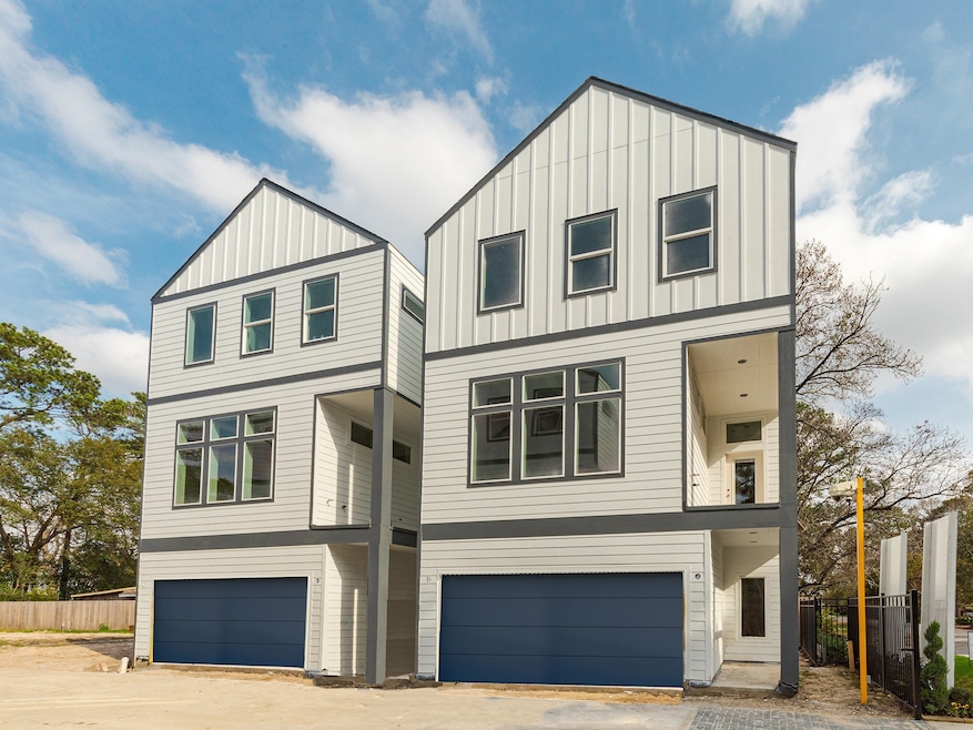 420 Janisch Rd unit A, Houston, TX 77018 - photo 1