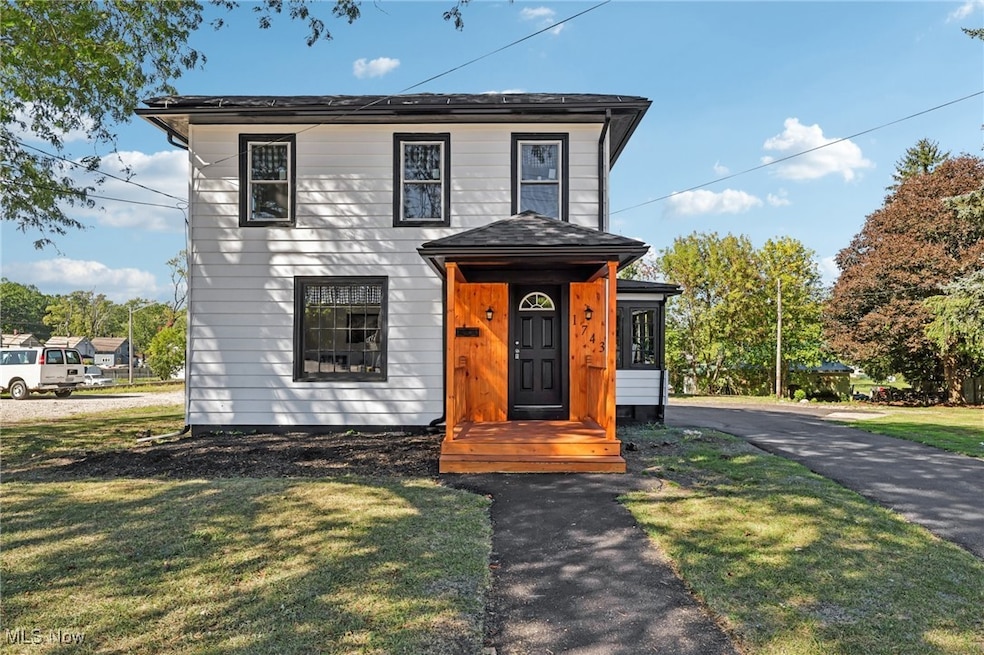 Under Contract $179,900 • Co-Listing Agent