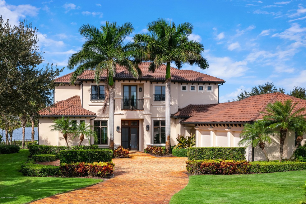 4770 Honeyridge Ln, Merritt Island, FL 32952 - photo 1