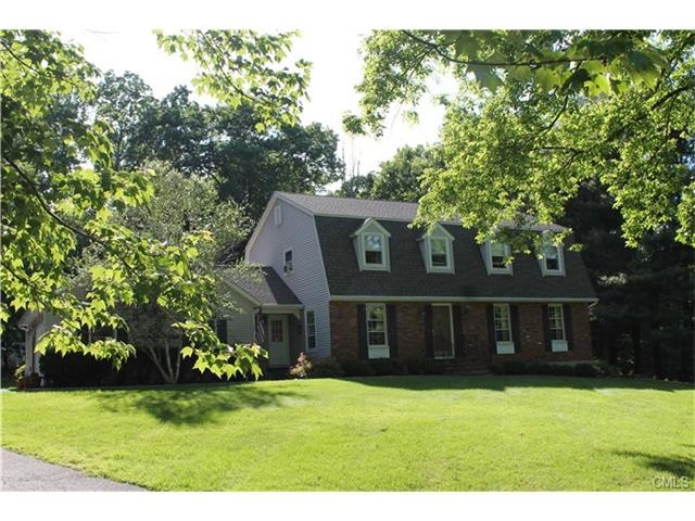 23 Saddleridge Rd, New Fairfield, CT 06812 - photo 1
