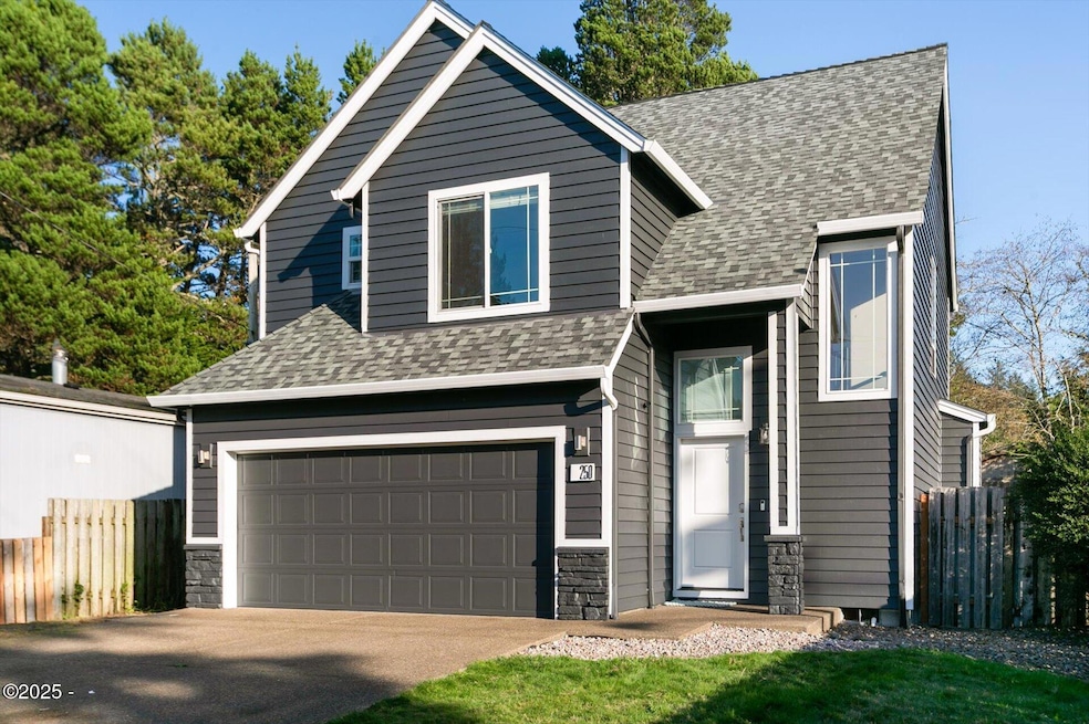 250 SE Hazelton Place, Depoe Bay, OR 97341 - photo 1