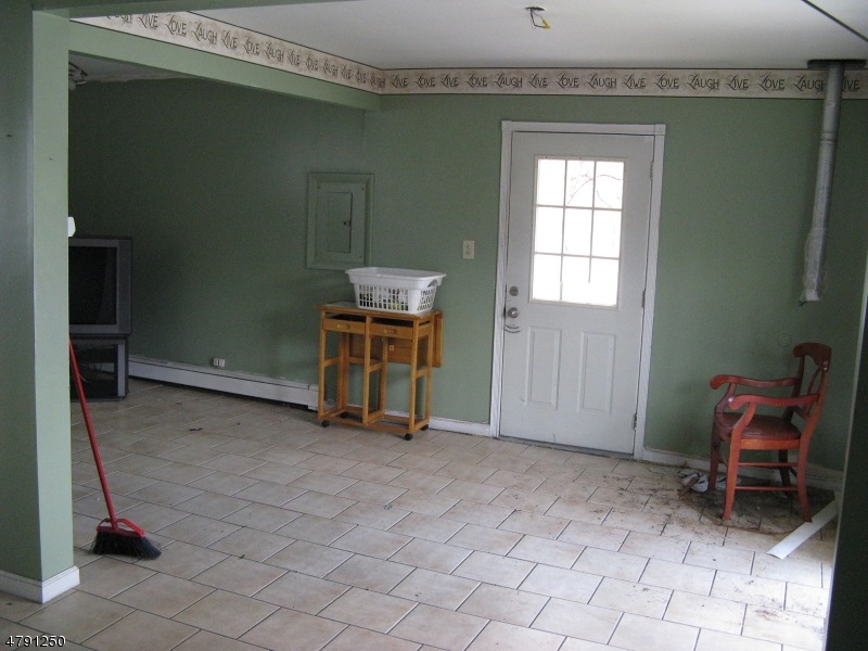 3 Dupont Ave, Hopatcong, NJ 07843 - photo 1