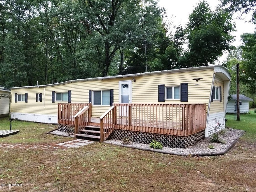 12879 N Pickerel Ave, Bitely, MI 49309 - photo 1