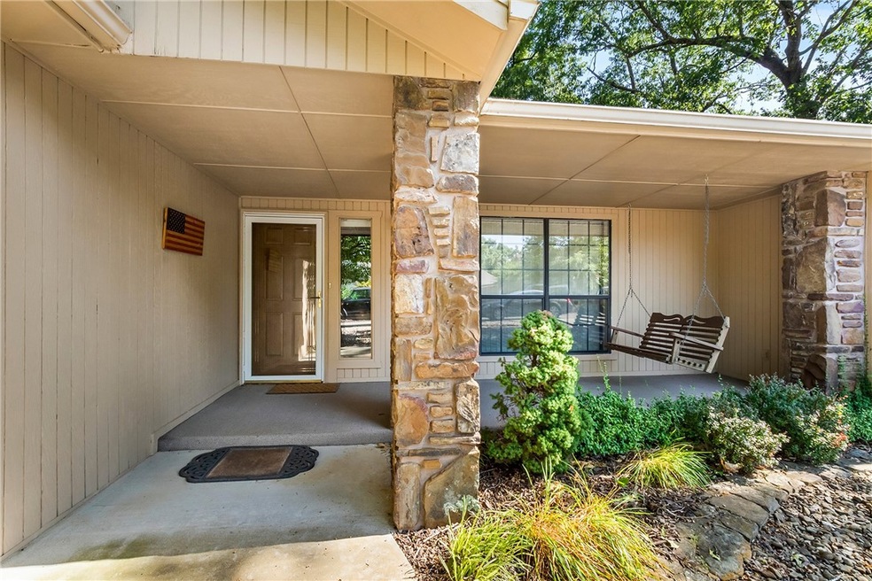 34 Lonsdale Dr, Bella Vista, AR 72715 - photo 1