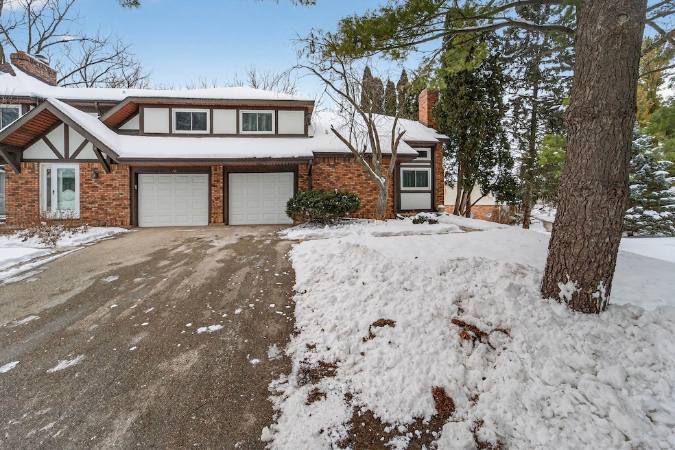 1222 N Gammon Rd, Middleton, WI 53562 - photo 1