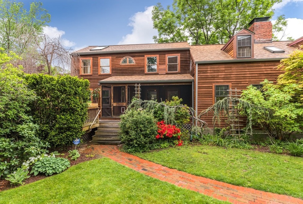 108 Auburn St, Cambridge, MA 02139 - photo 1