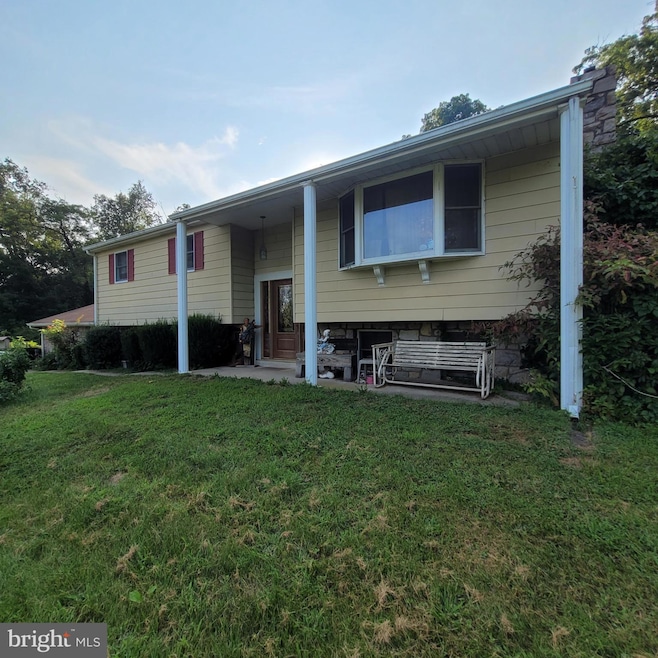 316 Fancy Hill Rd, Boyertown, PA 19512 - photo 1