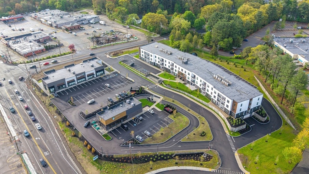 203 Lowell St unit 105, Wilmington, MA 01887 - photo 1