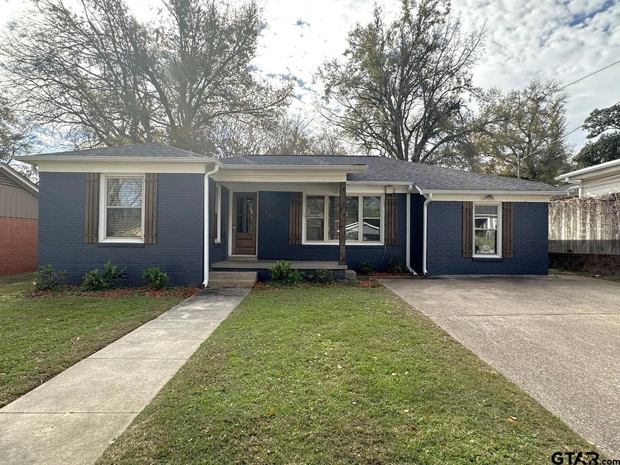 911 E 8th St, Tyler, TX 75701 - photo 1