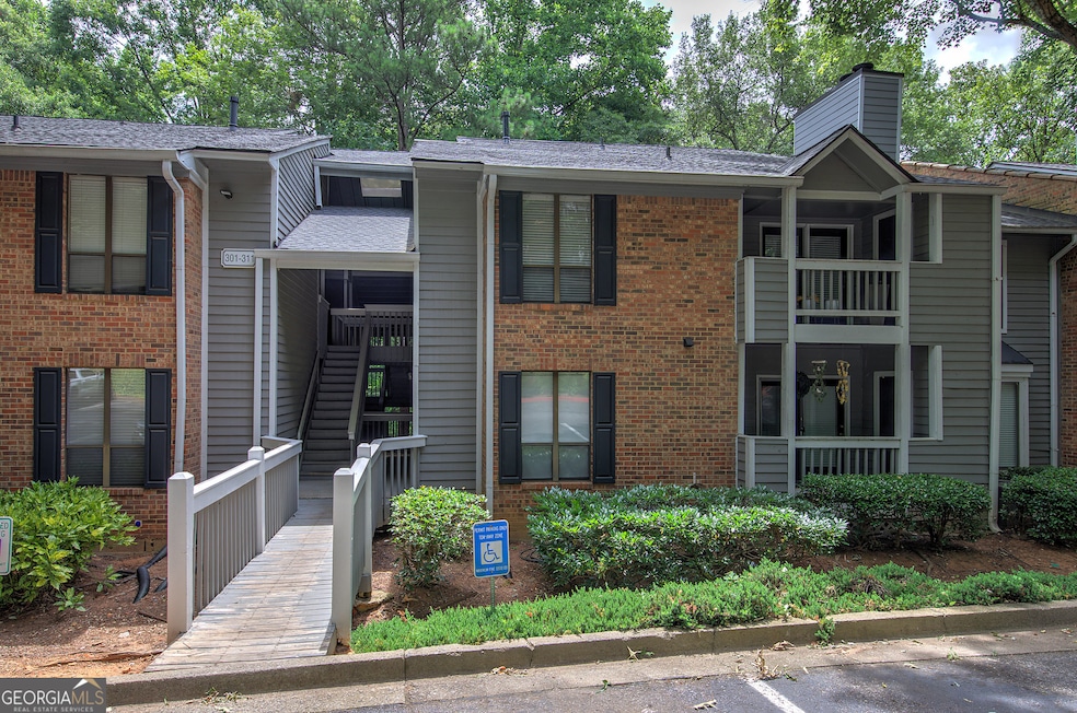 Enjoy low maintenance living close to everything
