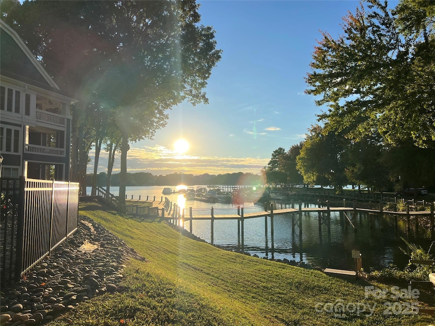 Under Contract $419,900