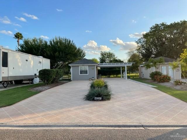 4007 Lark Dr, Mission, TX 78572 - photo 1