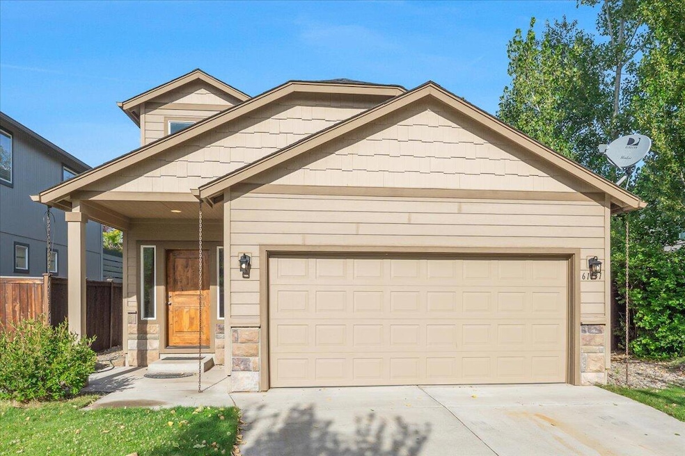 01-61131 Brown Trout Pl