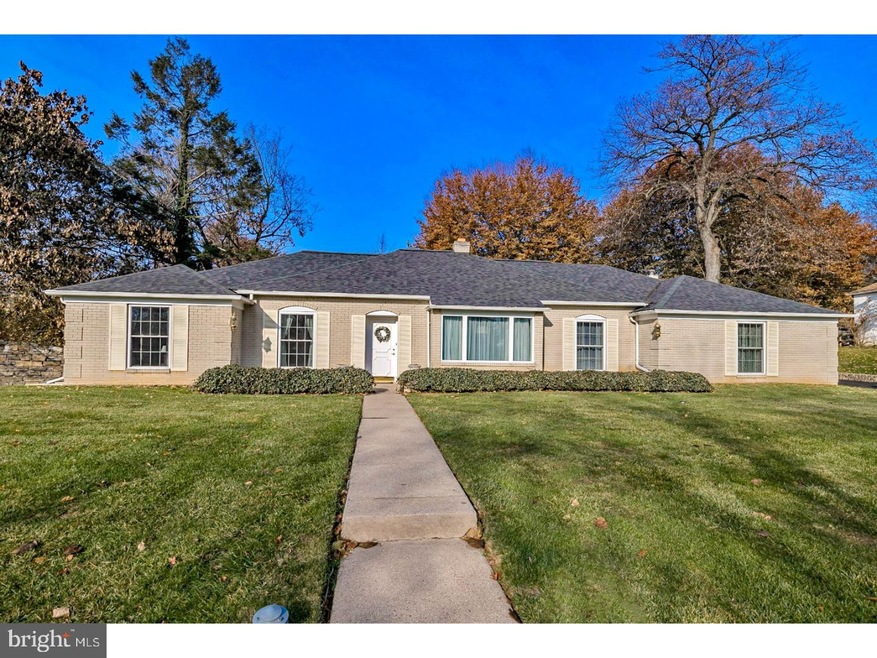 2078 Waller Dr, Huntingdon Valley, PA 19006 - photo 1