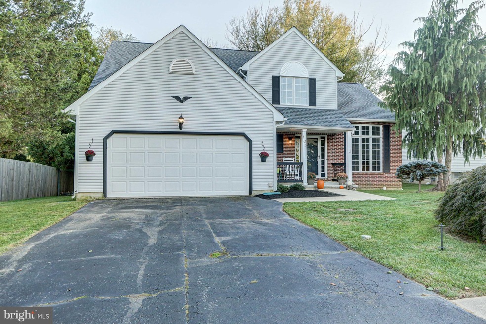 103 W Flagstone Dr, Newark, DE 19702 - photo 1