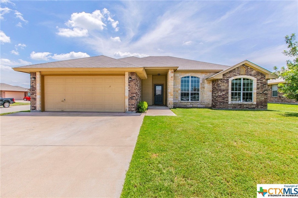 509 Kayla St, Troy, TX 76579 - photo 1